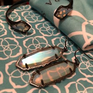 SOLD🔴Any takers? Opalite Frans and Liana🦄